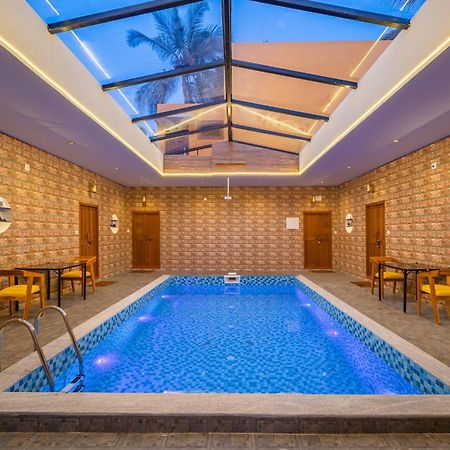 Teak Leaf Gateway Villa With Swimming Pool Indoor Games Kalapettai Exterior photo