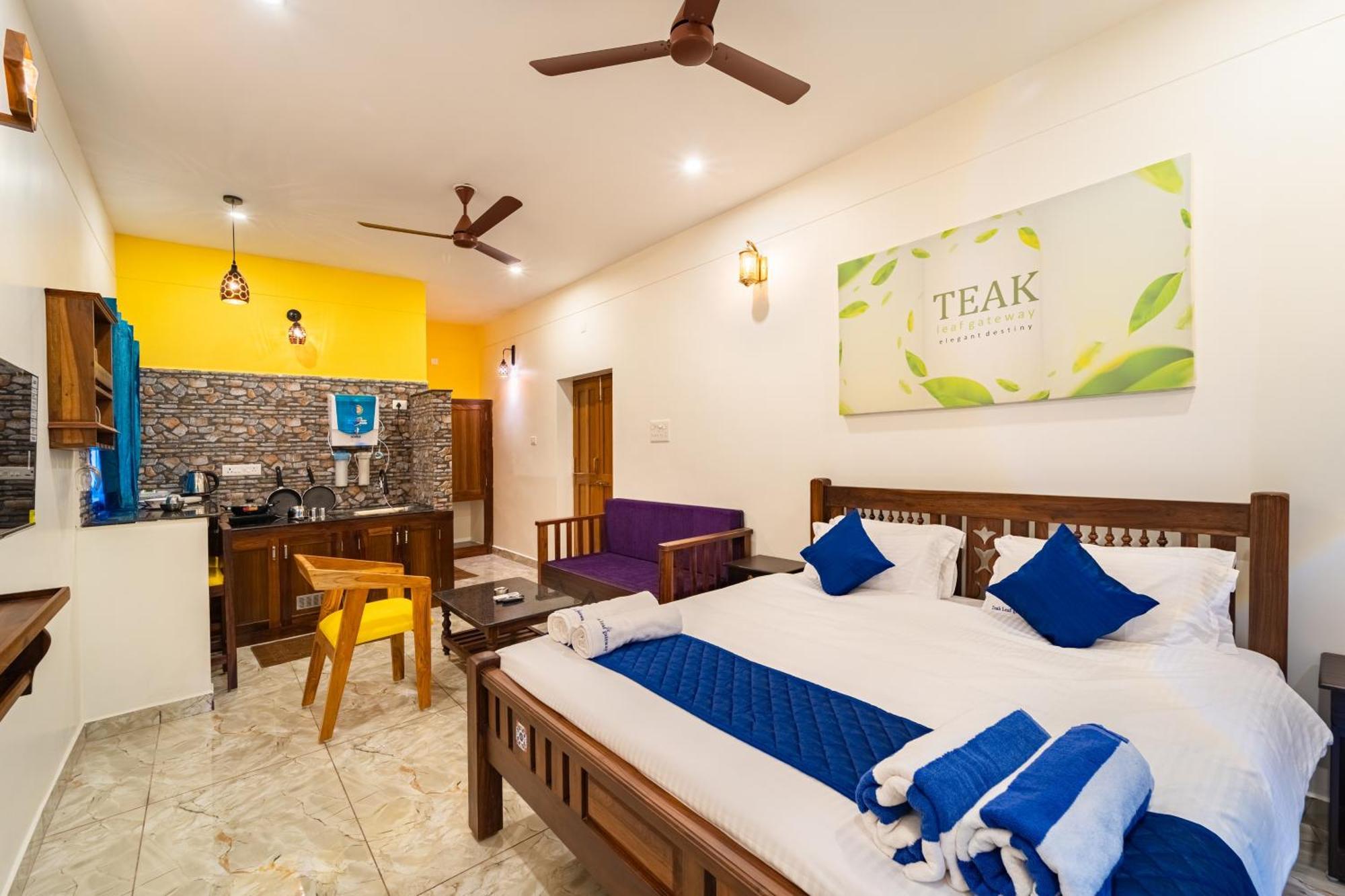 Teak Leaf Gateway Villa With Swimming Pool Indoor Games Kalapettai Exterior photo