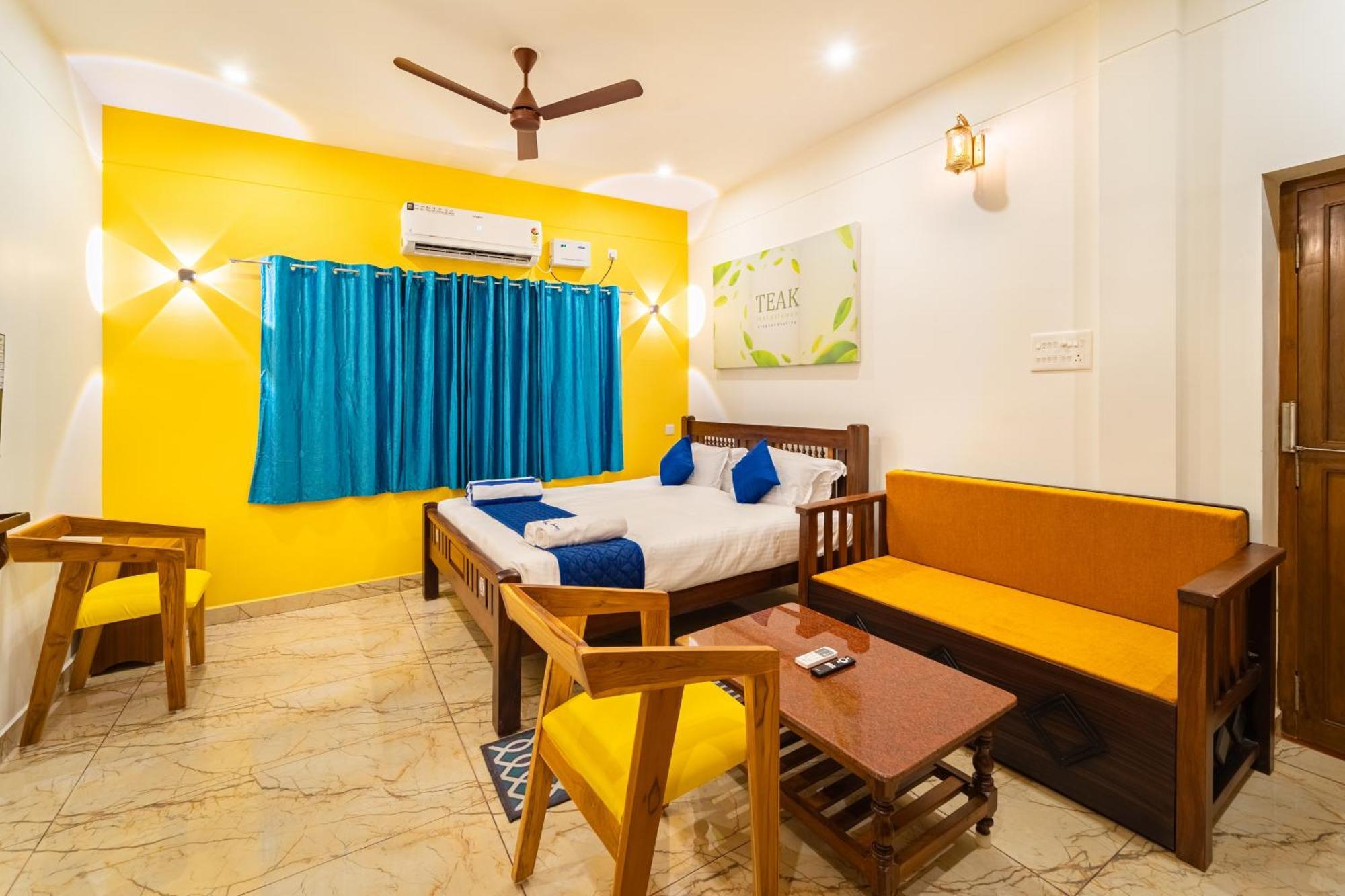 Teak Leaf Gateway Villa With Swimming Pool Indoor Games Kalapettai Exterior photo