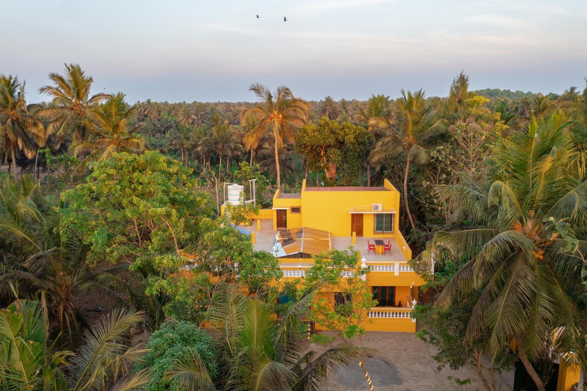 Teak Leaf Gateway Villa With Swimming Pool Indoor Games Kalapettai Exterior photo