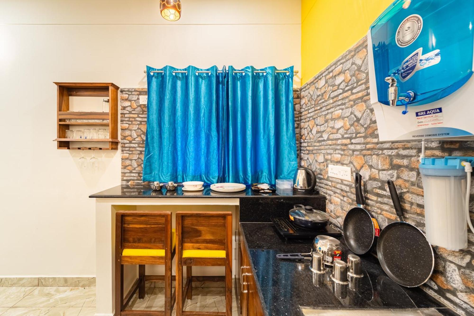Teak Leaf Gateway Villa With Swimming Pool Indoor Games Kalapettai Exterior photo